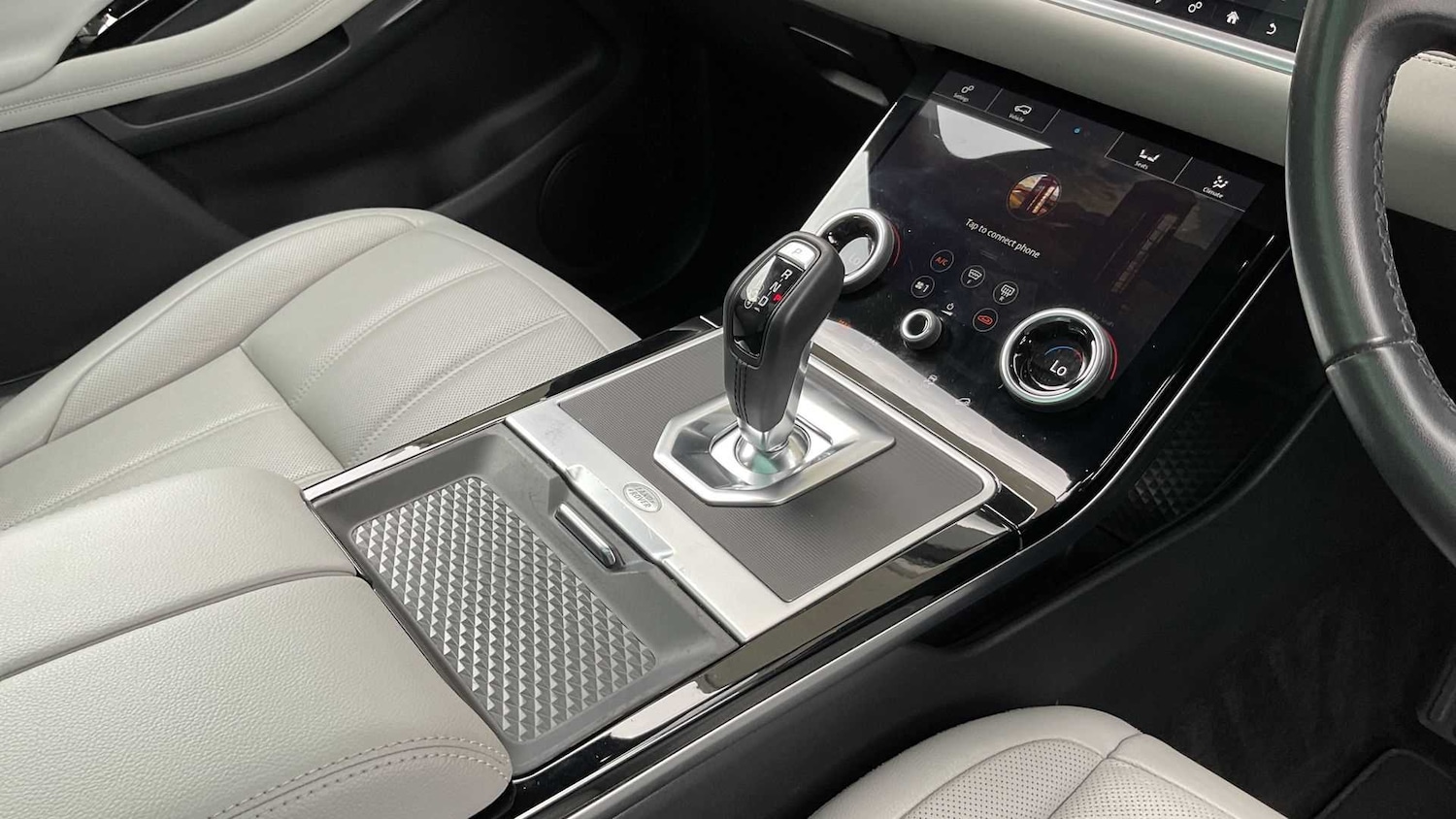 Used Land Rover Range Rover Evoque 2019 for sale - 76718149: Photo 13