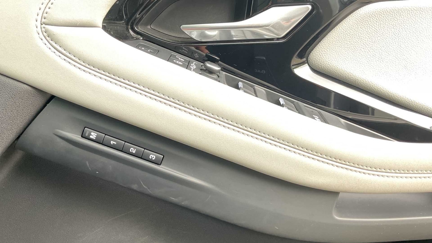 Used Land Rover Range Rover Evoque 2019 for sale - 76718149: Photo 25