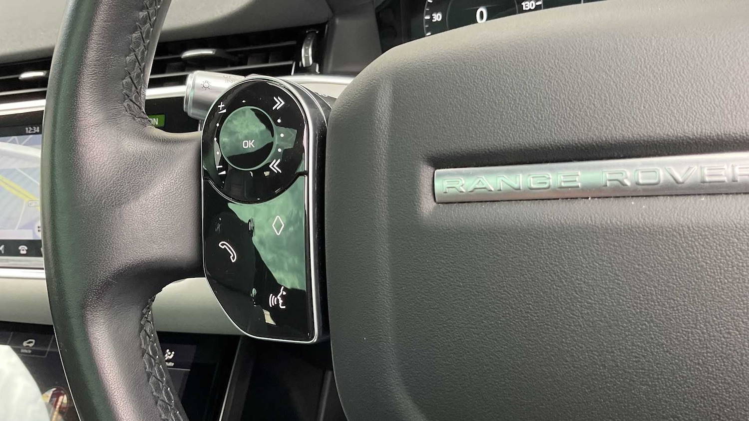 Used Land Rover Range Rover Evoque 2019 for sale - 76718149: Photo 26