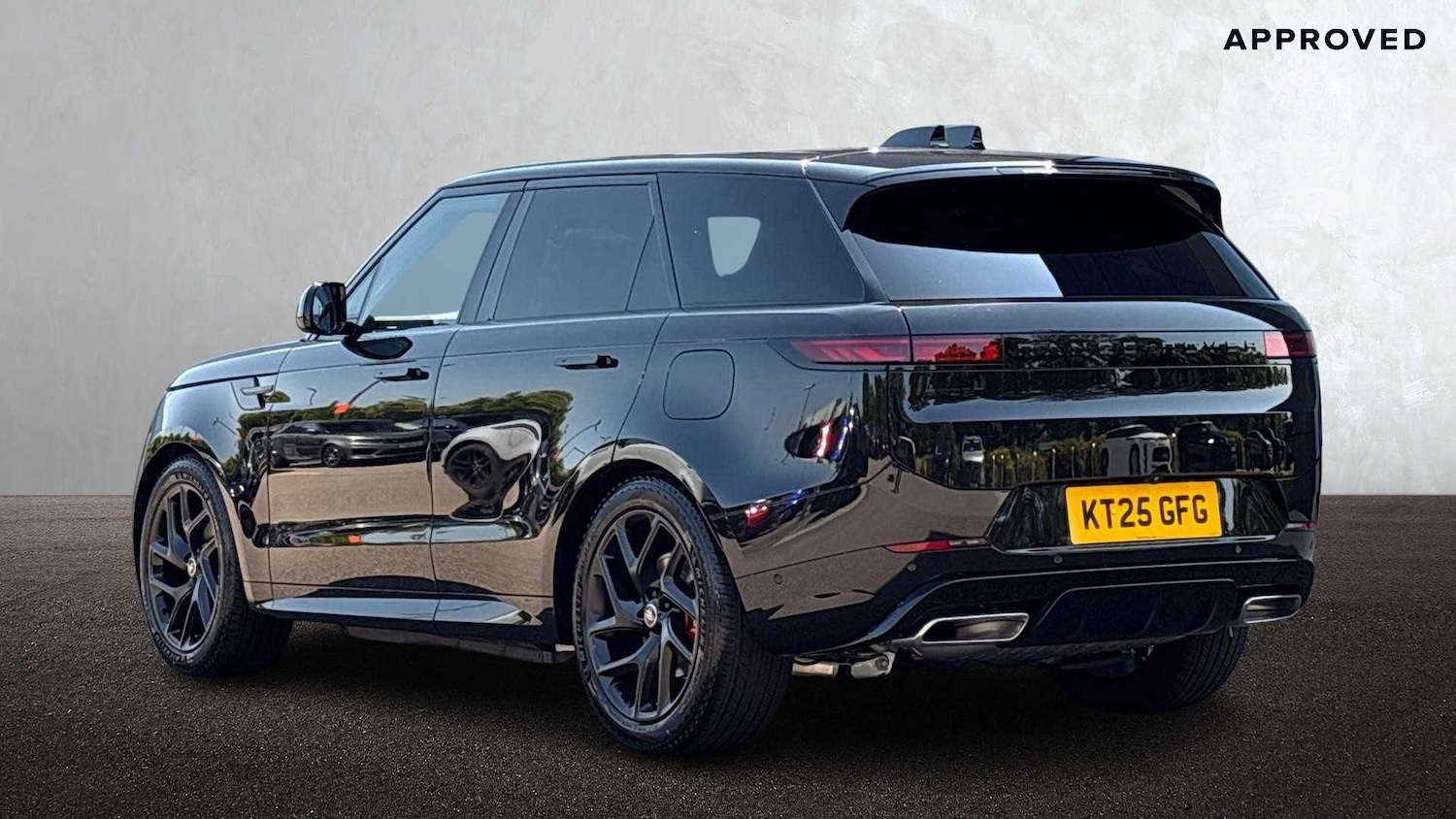 Used Land Rover Range Rover Sport 2025 for sale - 76460052: Photo 2