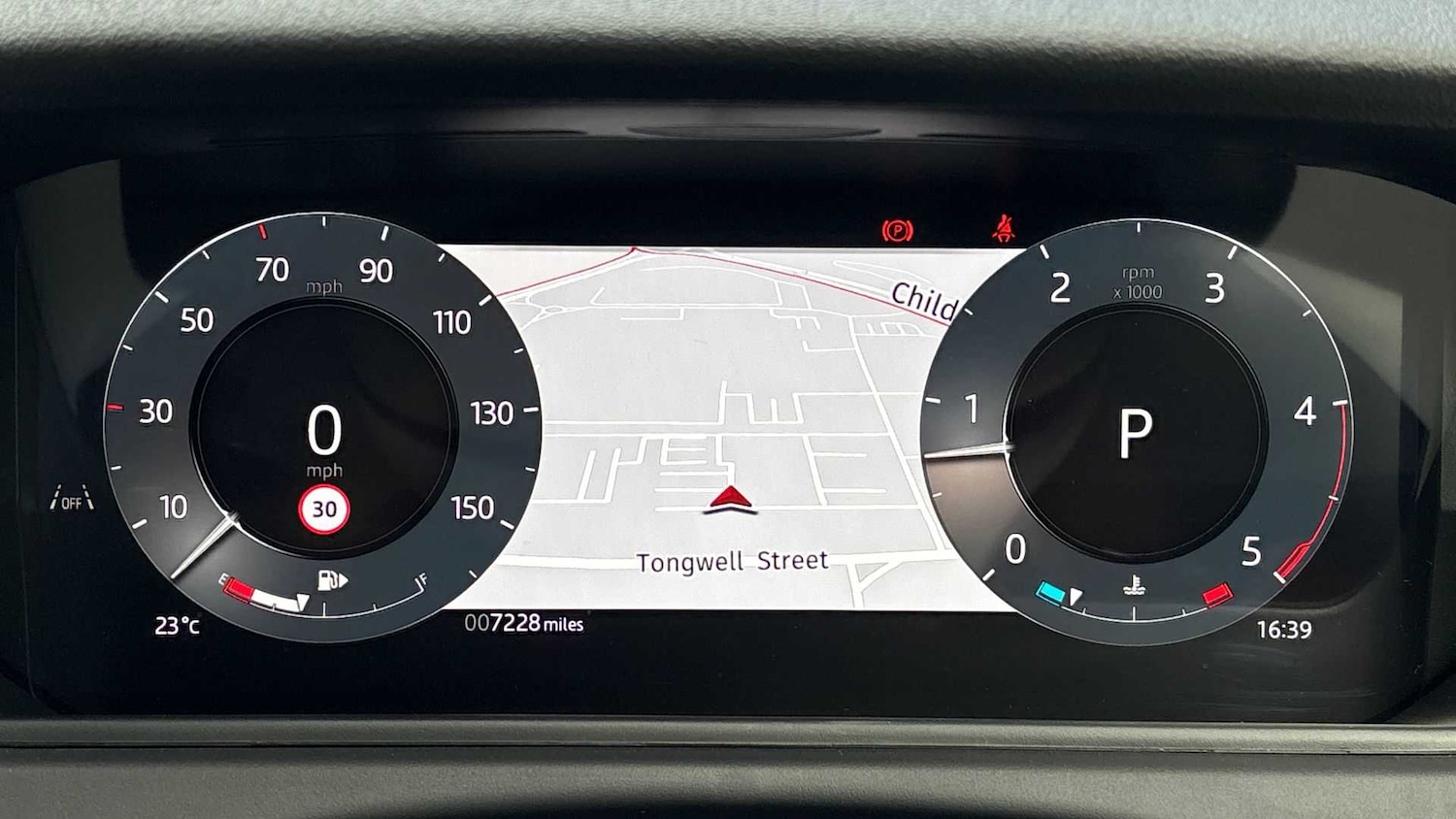 Used Land Rover Range Rover Velar 2024 for sale - 76460120: Photo 16