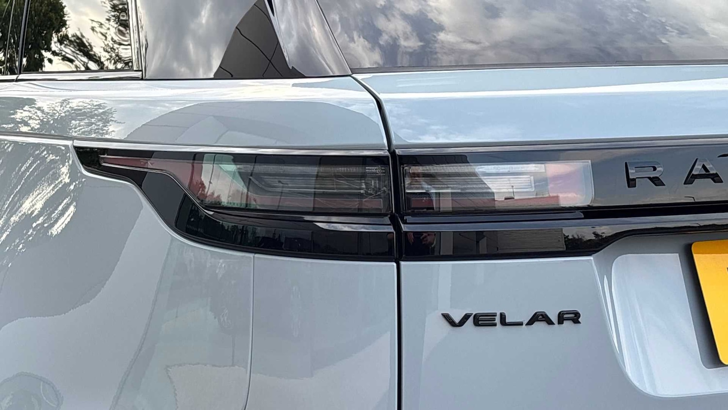 Used Land Rover Range Rover Velar 2024 for sale - 76460120: Photo 19