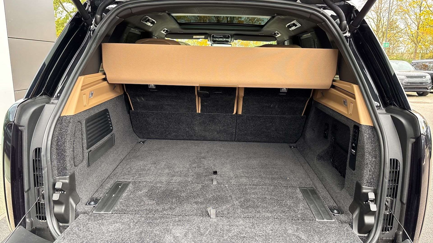 Used Land Rover Range Rover 2024 for sale - 76460134: Photo 10