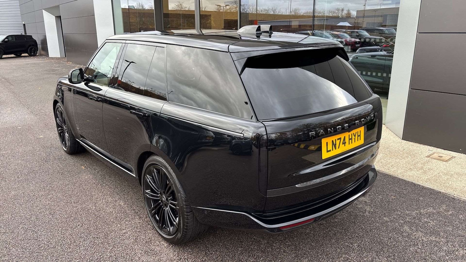 Used Land Rover Range Rover 2024 for sale - 76460134: Photo 32