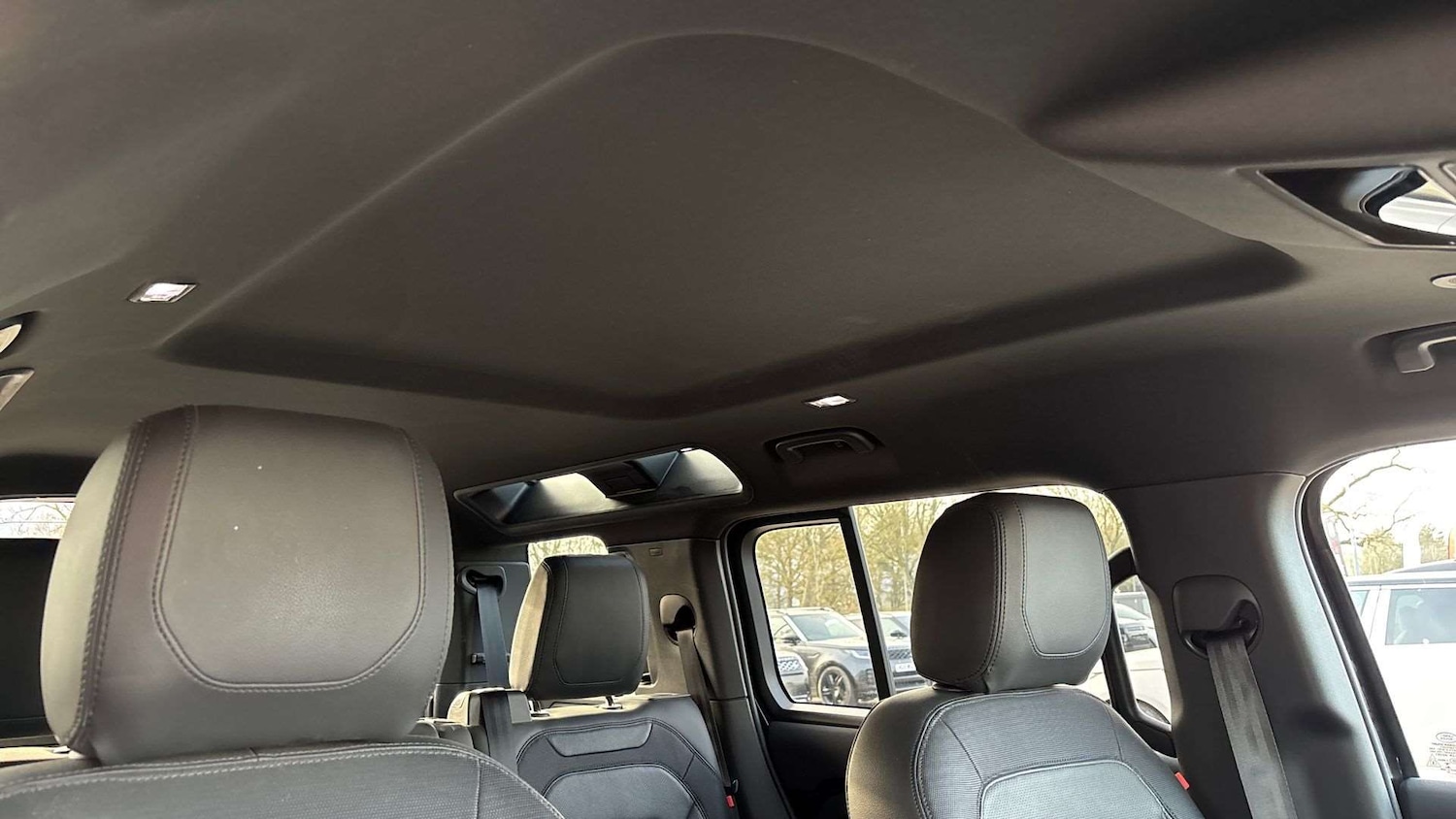 Used Land Rover Defender 2022 for sale - 77628105: Photo 21