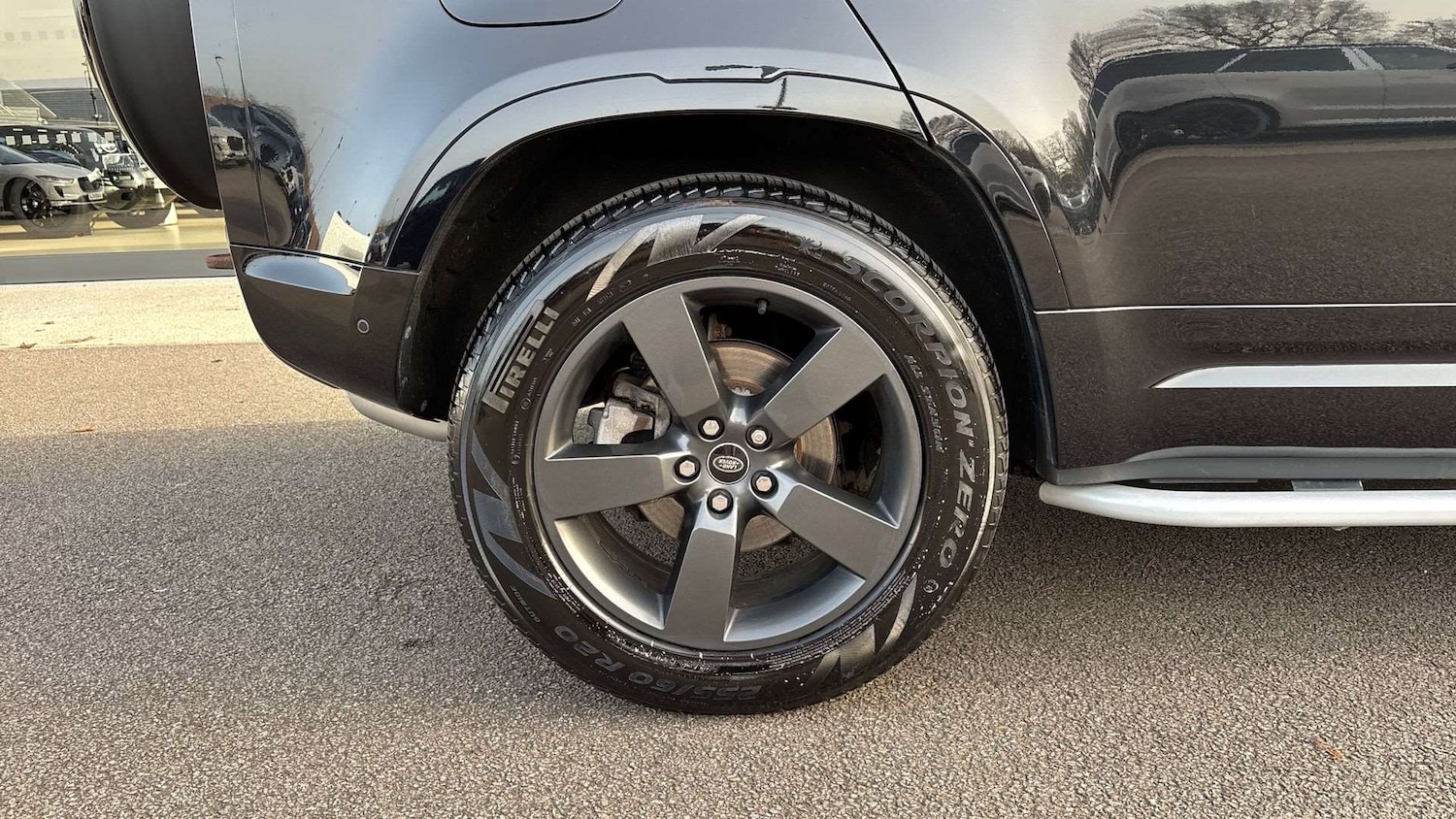 Used Land Rover Defender 2022 for sale - 77628105: Photo 32