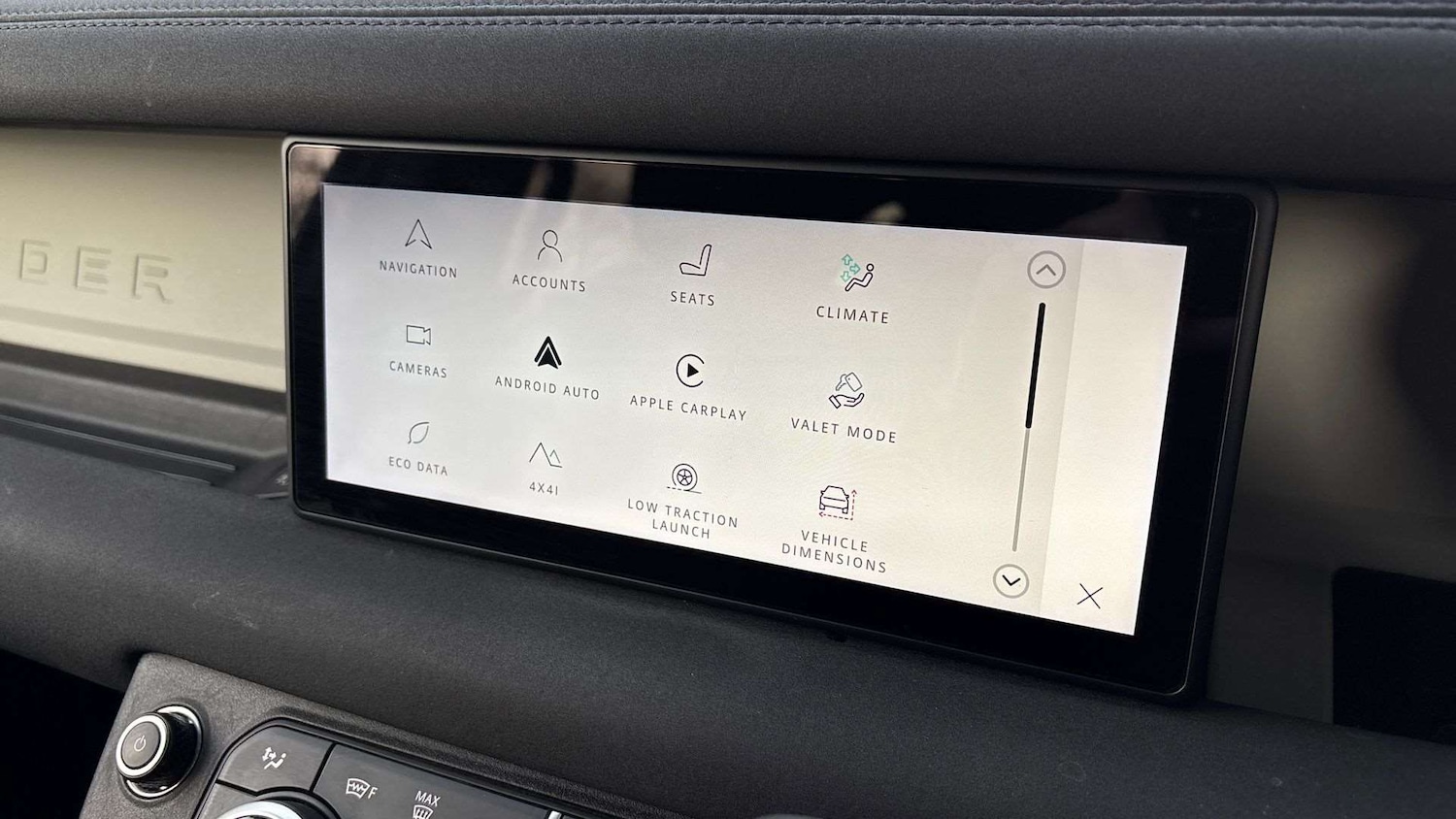 Used Land Rover Defender 2022 for sale - 77628105: Photo 35