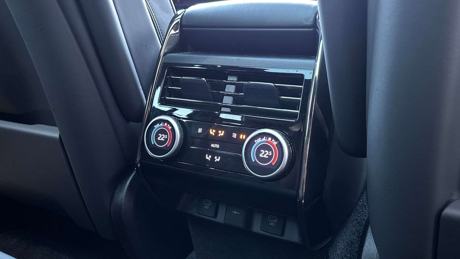 Used Land Rover Range Rover Sport 2023 for sale - 76755232: Photo 18