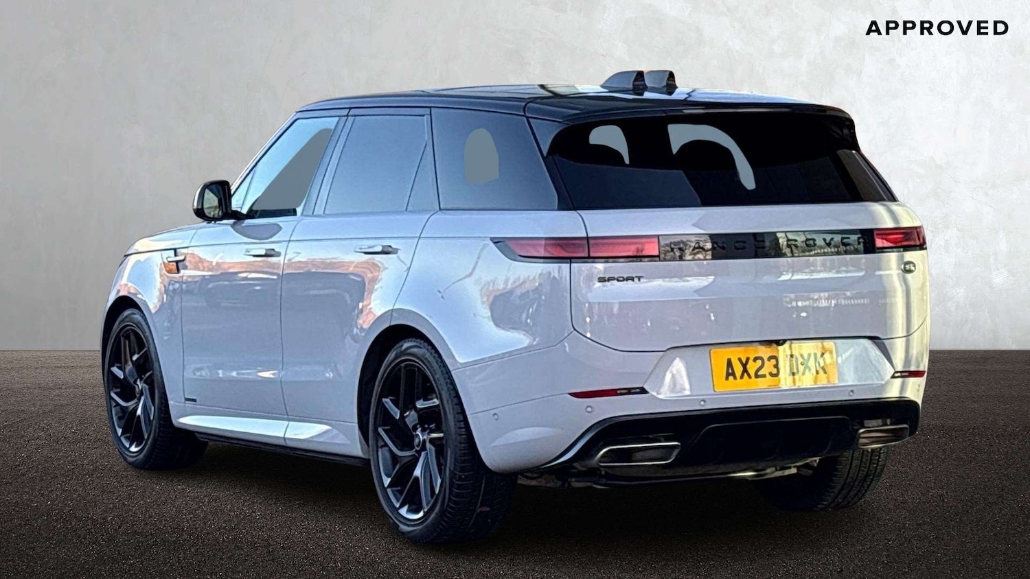 Used Land Rover Range Rover Sport 2023 for sale - 76755232: Photo 2