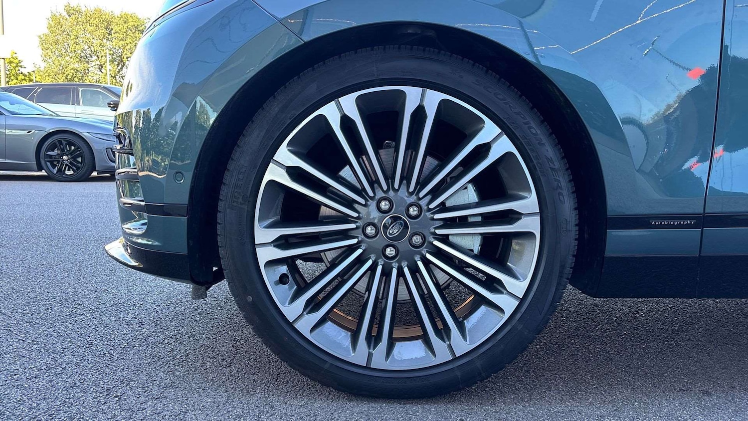 Used Land Rover Range Rover Velar 2025 for sale - 76460117: Photo 25