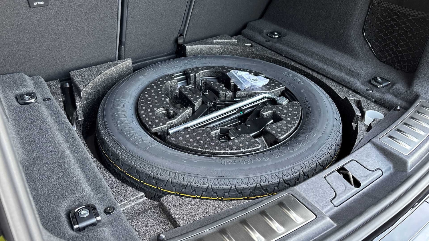 Used Land Rover Range Rover Evoque 2025 for sale - 77333968: Photo 24