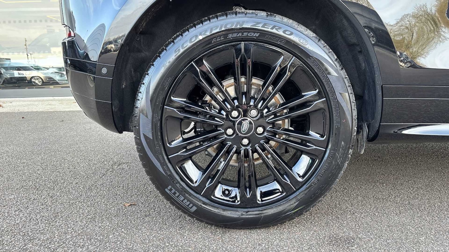 Used Land Rover Range Rover Evoque 2025 for sale - 77333968: Photo 25