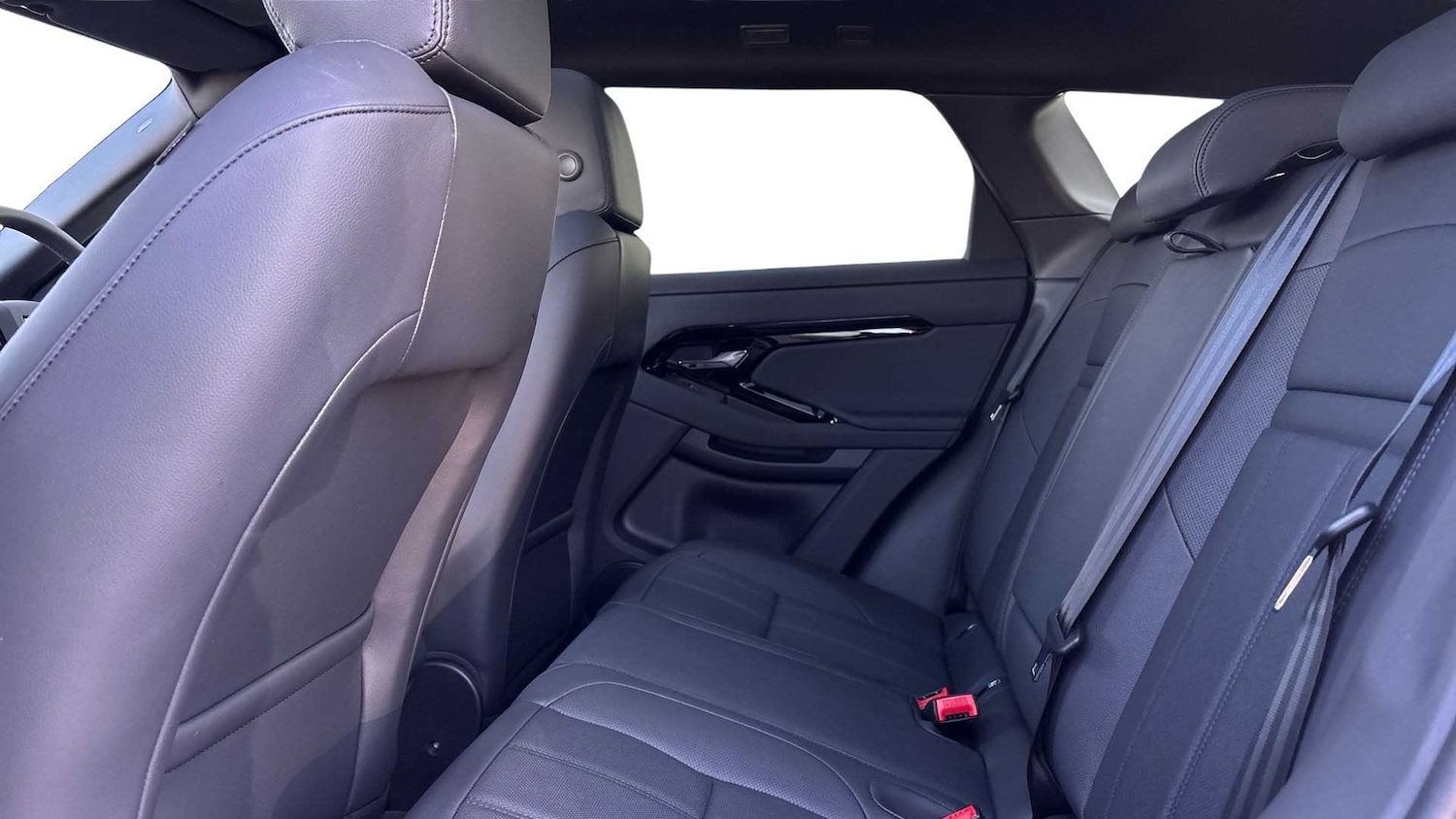 Used Land Rover Range Rover Evoque 2025 for sale - 77333812: Photo 4