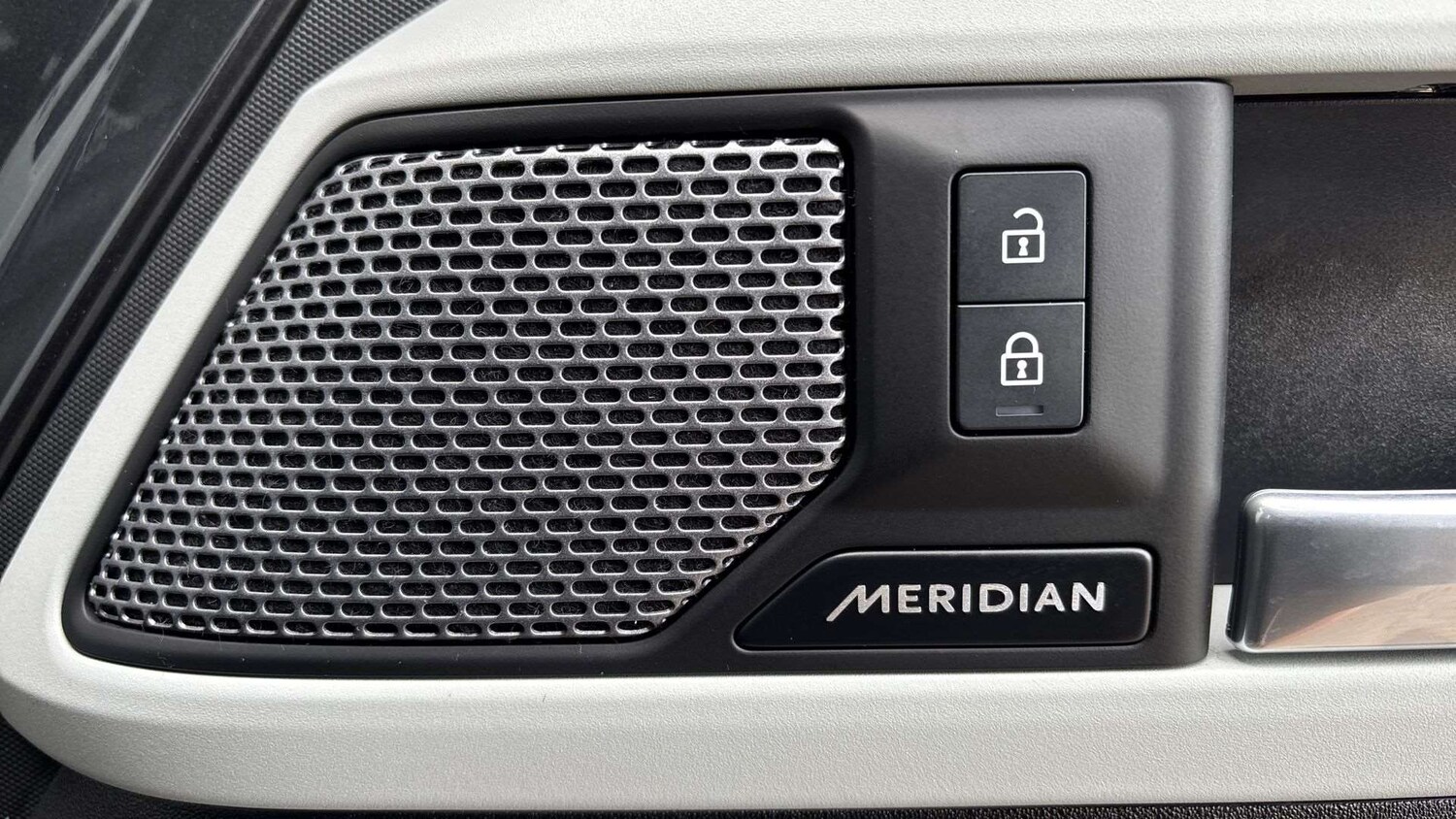 Used Land Rover Defender 2024 for sale - 77458582: Photo 24