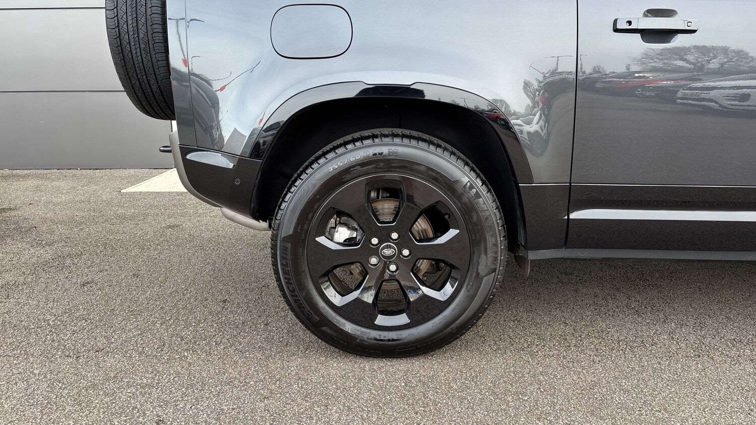 Used Land Rover Defender 2024 for sale - 77458582: Photo 30