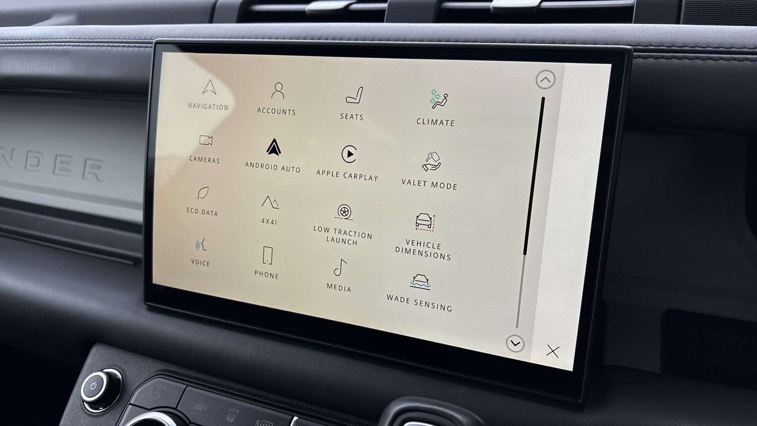 Used Land Rover Defender 2024 for sale - 77458582: Photo 35