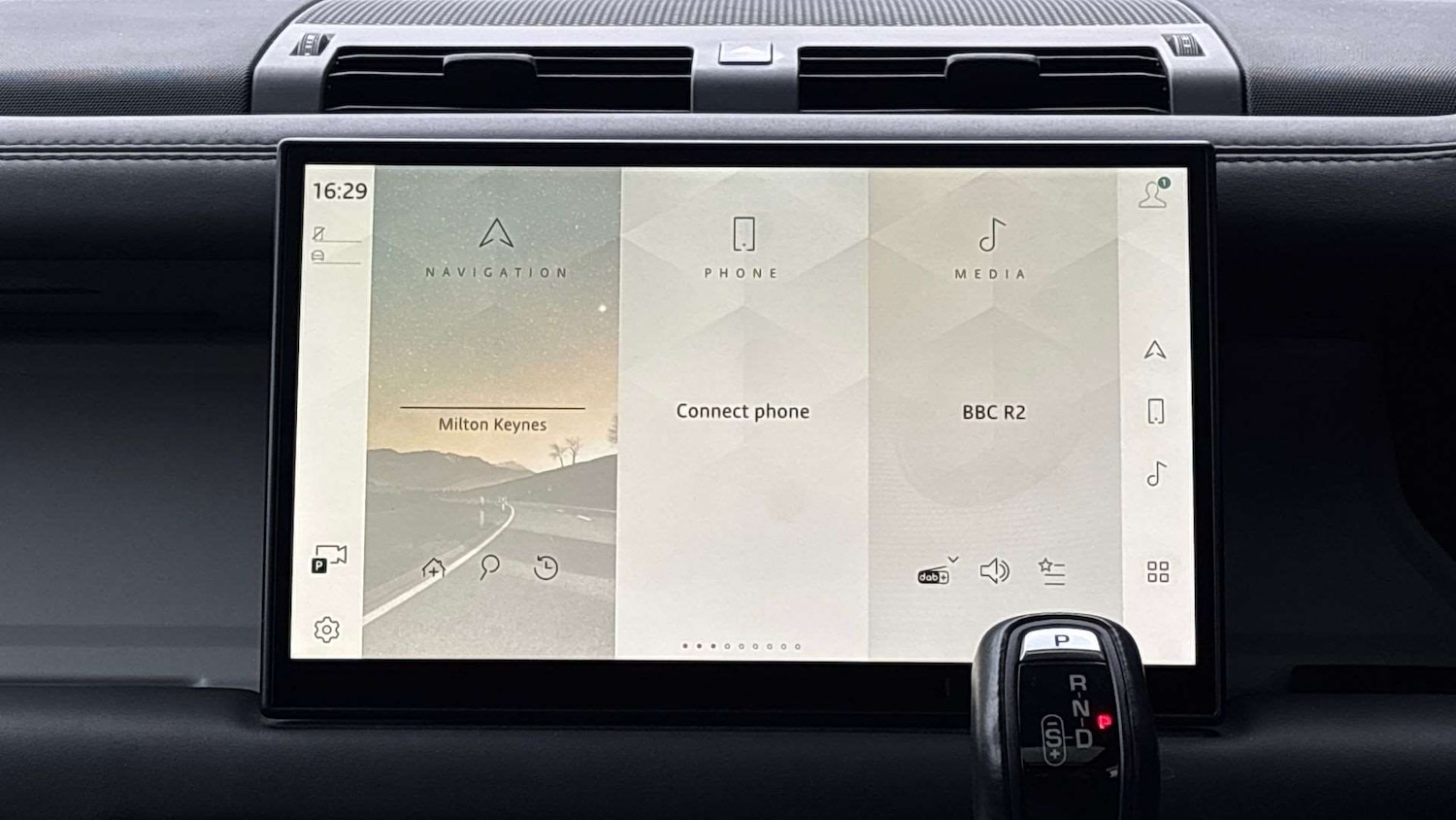 Used Land Rover Defender 2022 for sale - 76460113: Photo 14