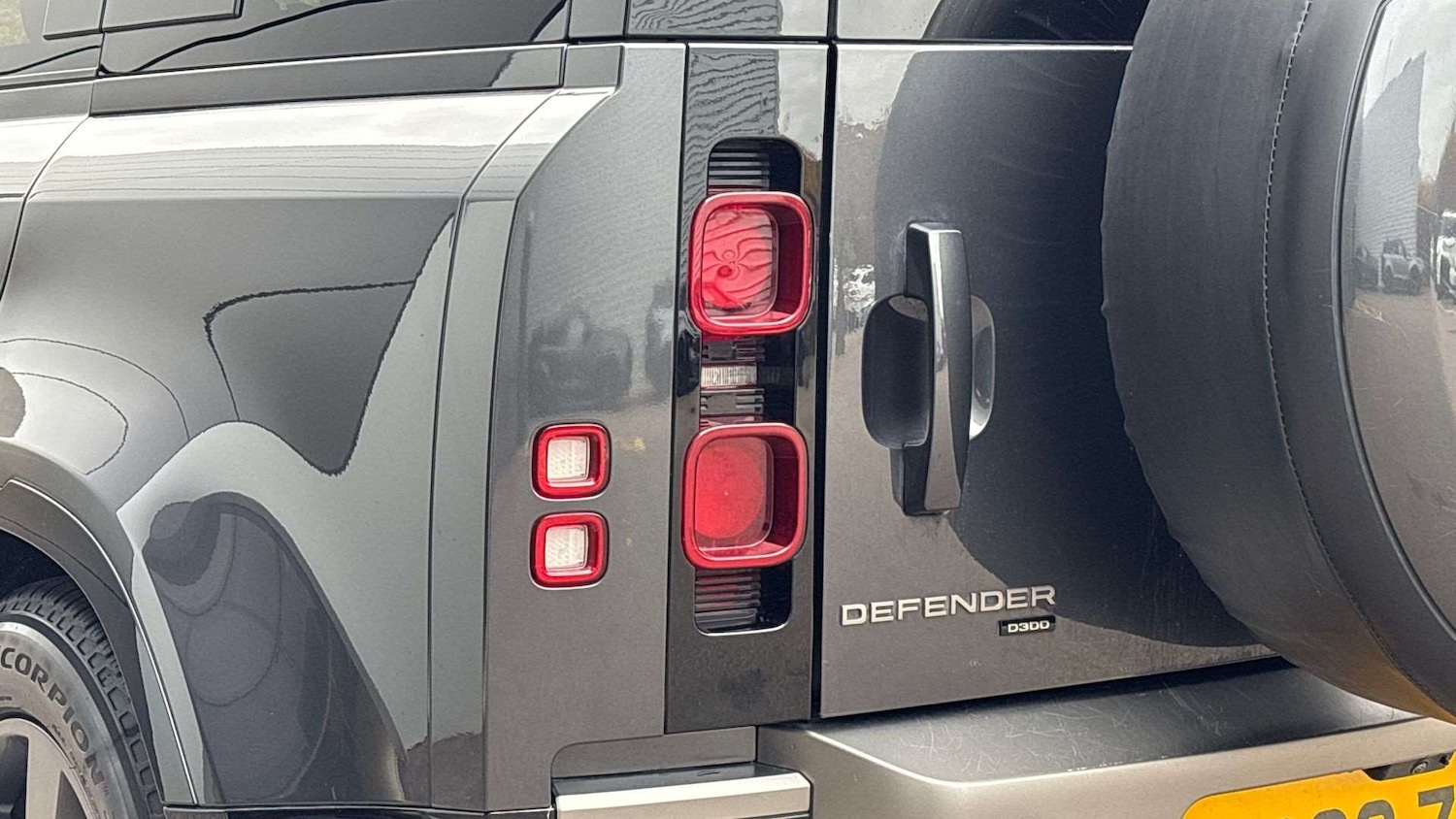 Used Land Rover Defender 2022 for sale - 76460113: Photo 19