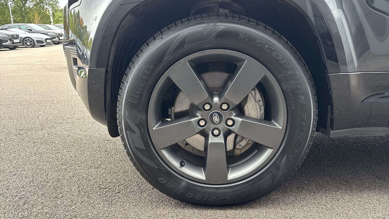 Used Land Rover Defender 2022 for sale - 76460113: Photo 25