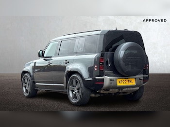 Used Land Rover Defender 2022 for sale - 76460113: Photo