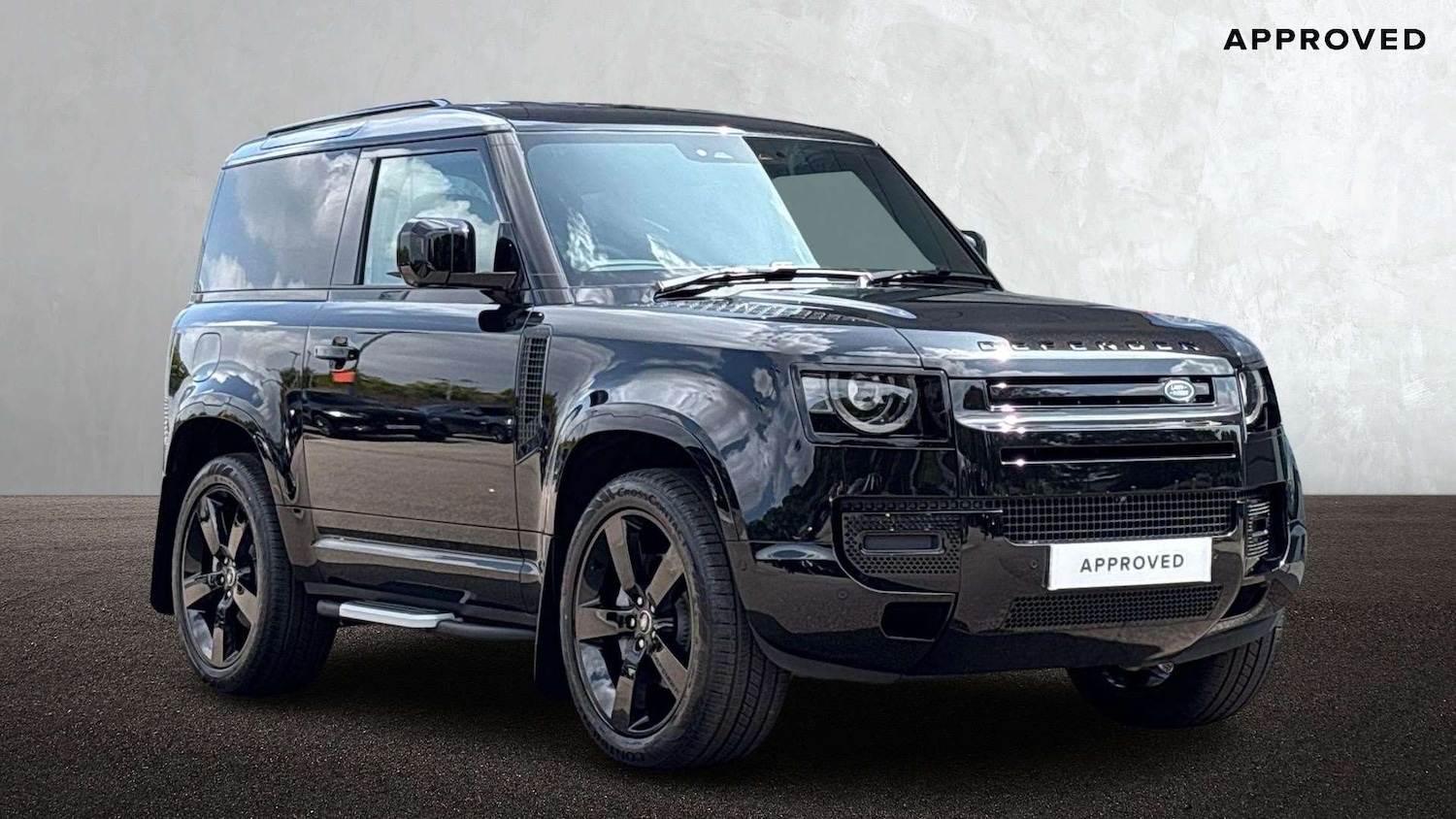 Used Land Rover Defender 2025 for sale - 76459853: Photo 1