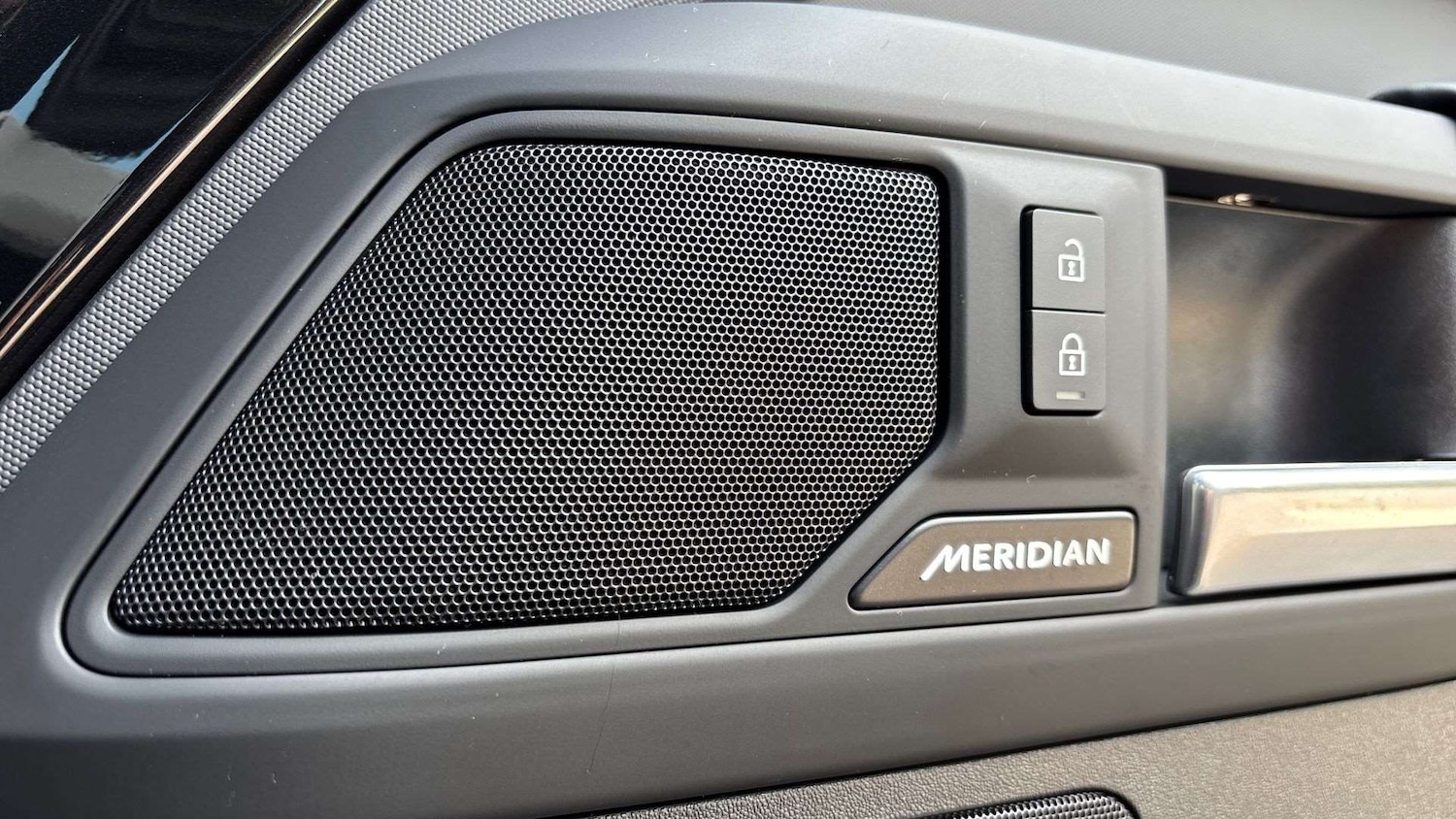 Used Land Rover Defender 2025 for sale - 76459853: Photo 33