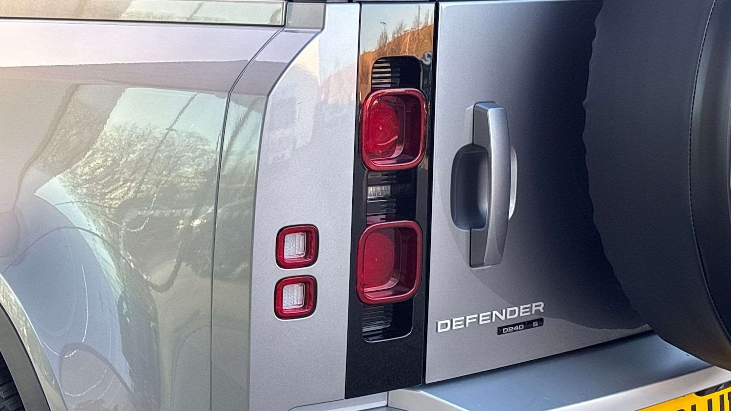 Used Land Rover Defender 2021 for sale - 76587641: Photo 19