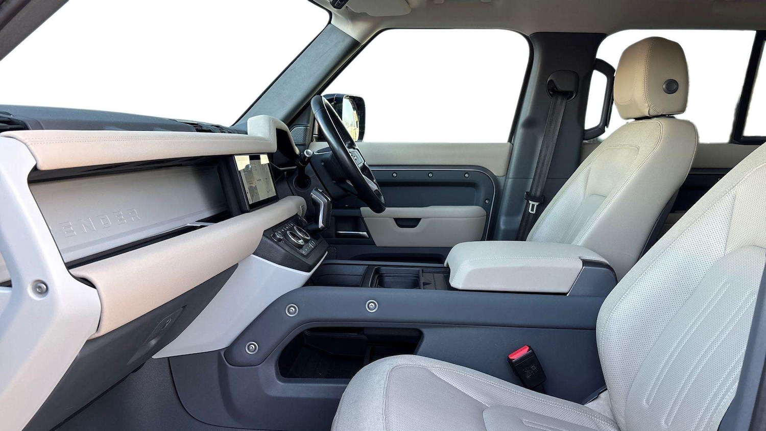 Used Land Rover Defender 2021 for sale - 76587641: Photo 3