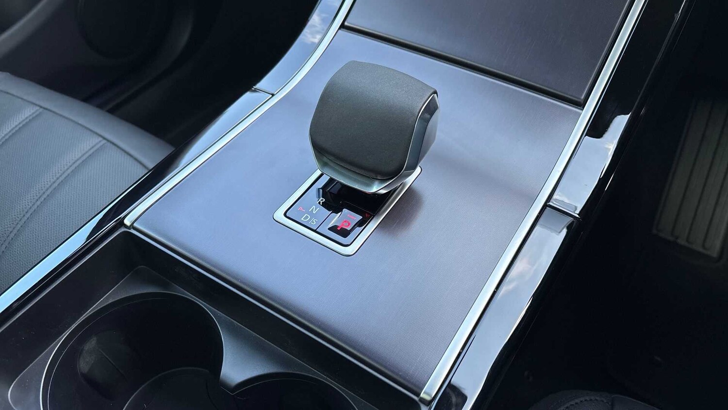 Used Land Rover Range Rover Evoque 2025 for sale - 76789283: Photo 13