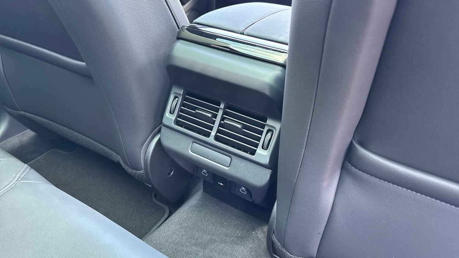 Used Land Rover Range Rover Evoque 2025 for sale - 76789283: Photo 18