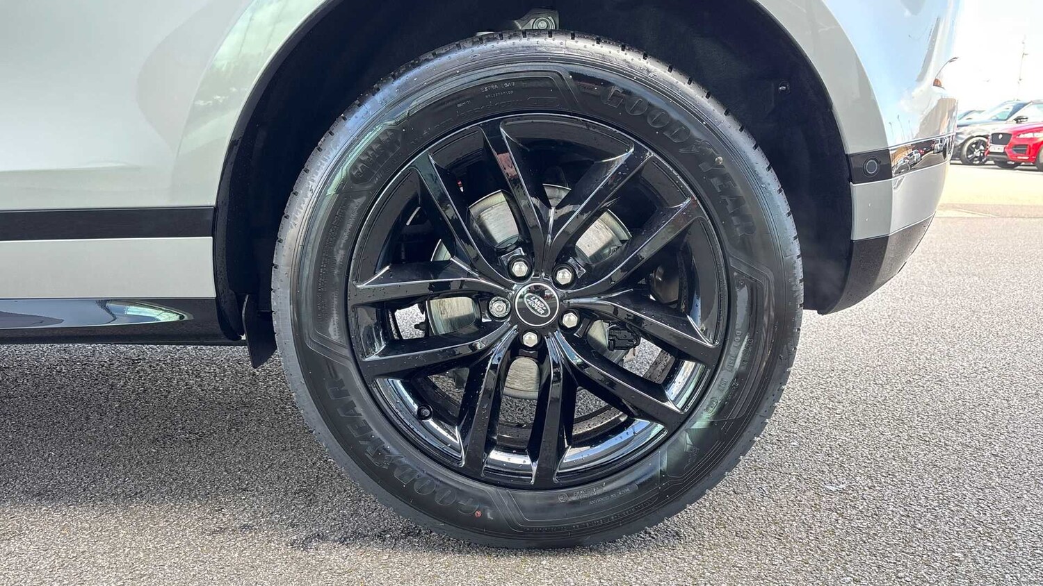 Used Land Rover Range Rover Evoque 2025 for sale - 76789283: Photo 25