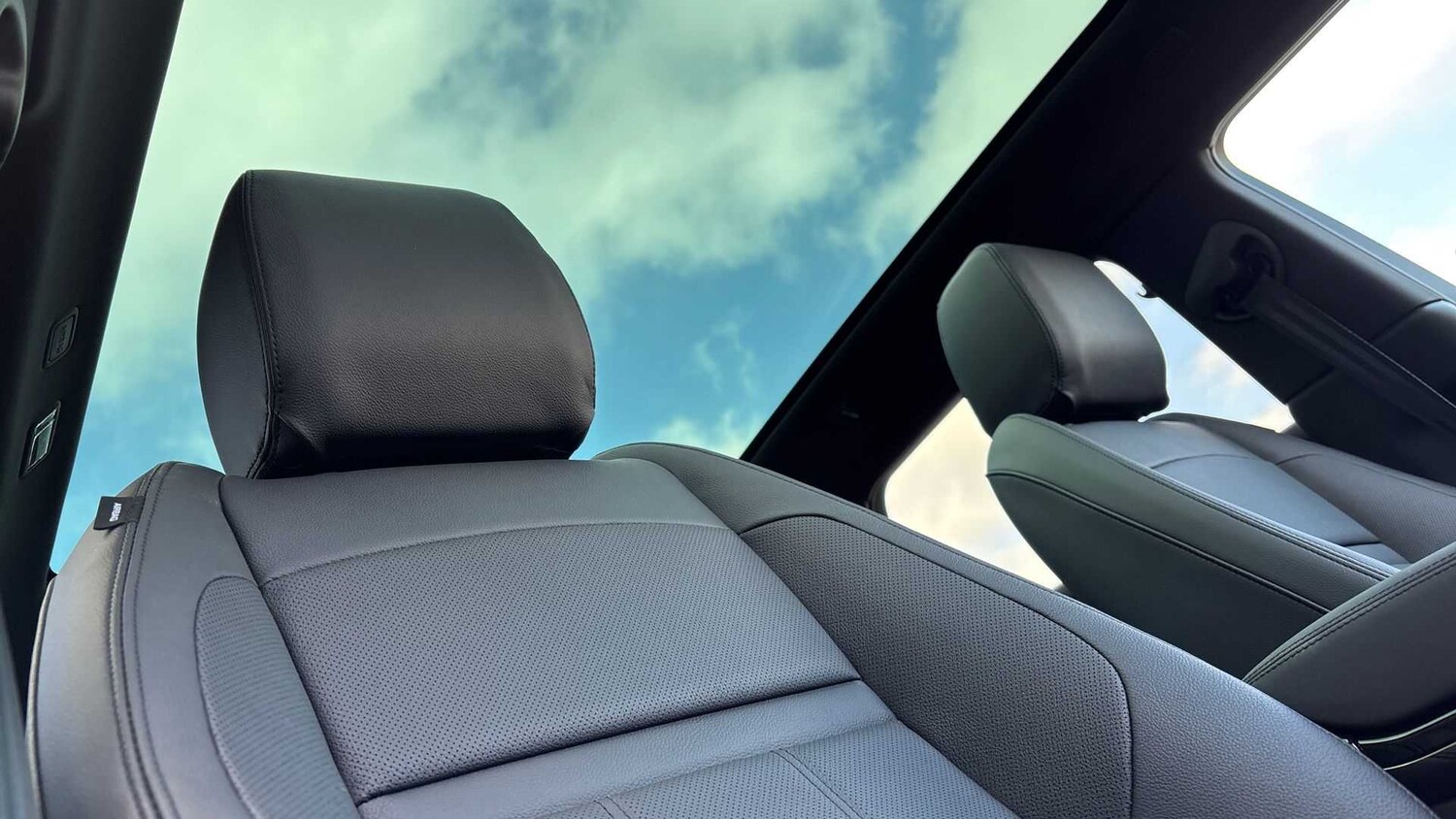 Used Land Rover Range Rover Evoque 2025 for sale - 76789283: Photo 28