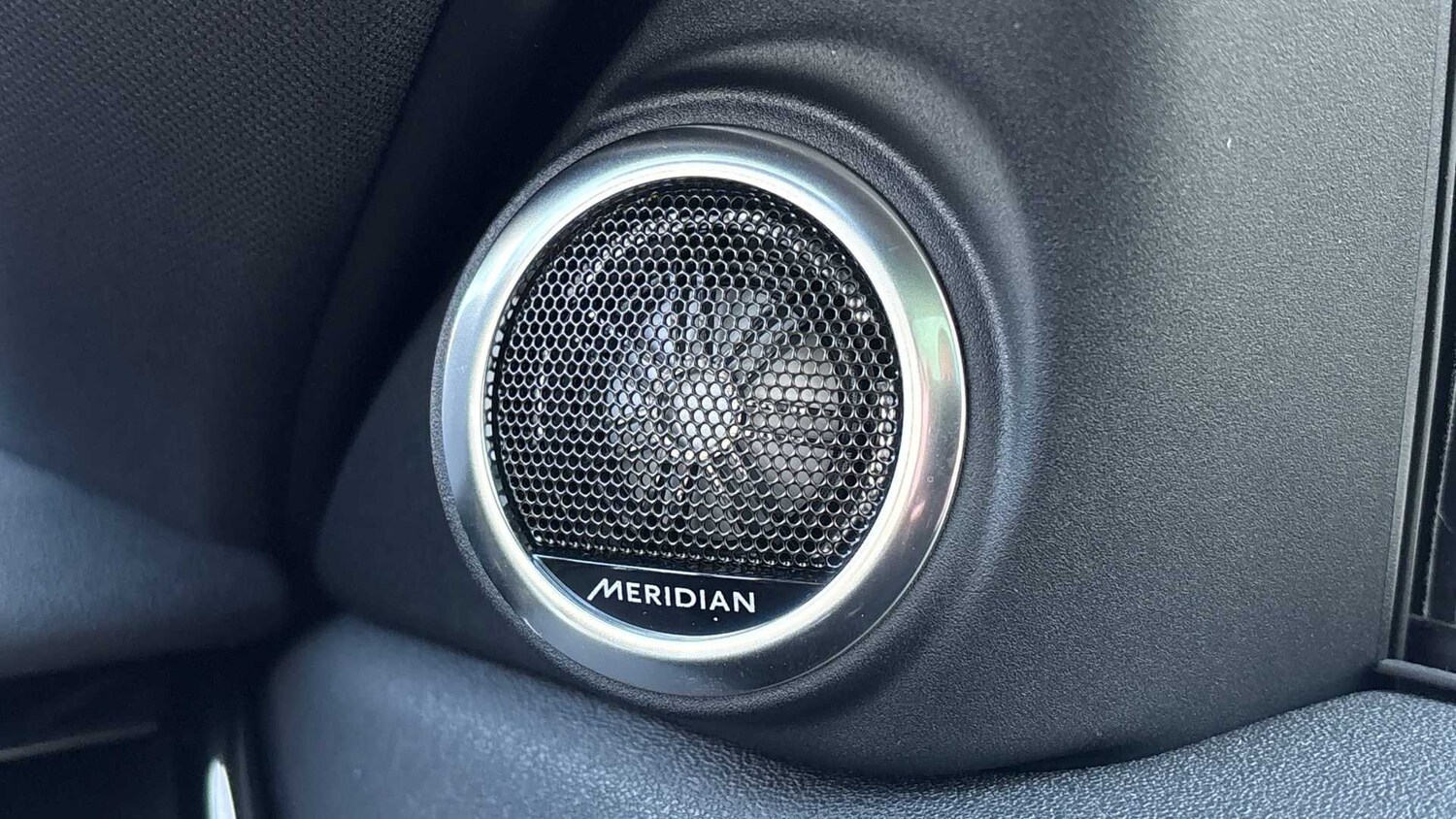 Used Land Rover Range Rover Evoque 2025 for sale - 76789283: Photo 34