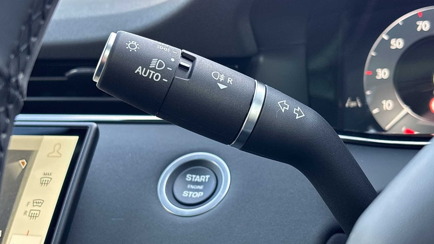 Used Land Rover Range Rover Evoque 2025 for sale - 76789283: Photo 35