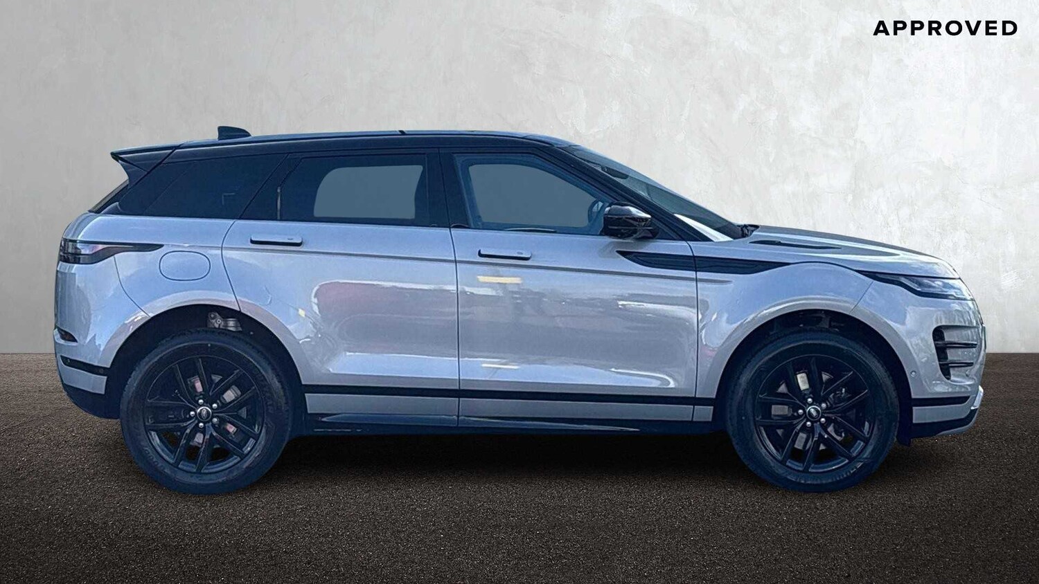 Used Land Rover Range Rover Evoque 2025 for sale - 76789283: Photo 5