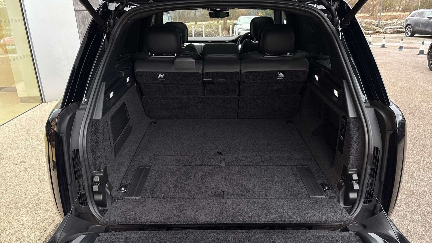 Used Land Rover Range Rover 2023 for sale - 77914158: Photo 10