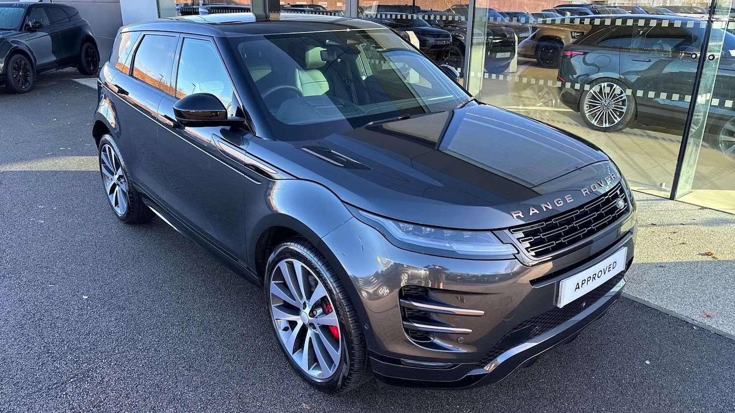 Used Land Rover Range Rover Evoque 2024 for sale - 76705173: Photo 32