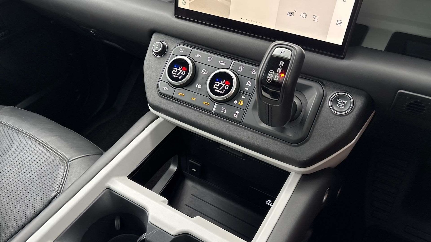 Used Land Rover Defender 2024 for sale - 77270155: Photo 13