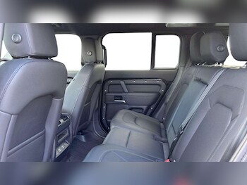 Used Land Rover Defender 2026 for sale - 79428669: Photo