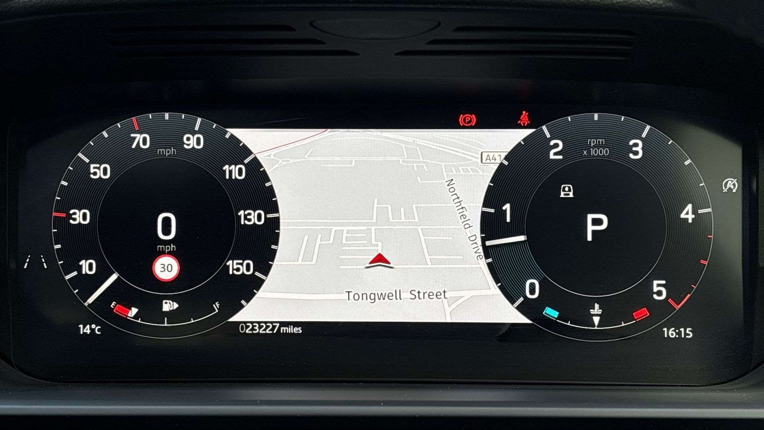 Used Land Rover Discovery 2024 for sale - 76564449: Photo 16