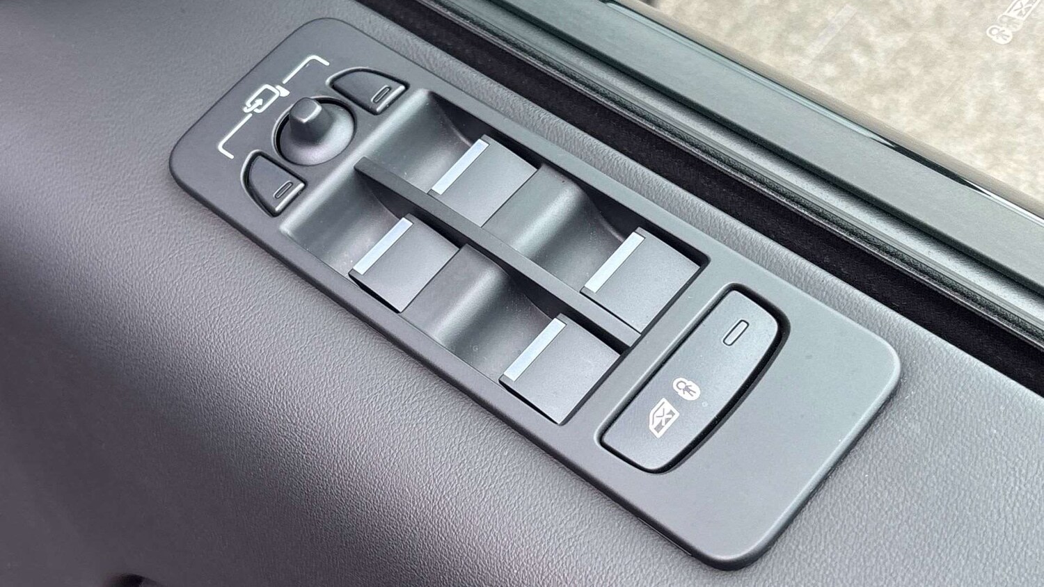 Used Land Rover Discovery Sport 2025 for sale - 77553055: Photo 34