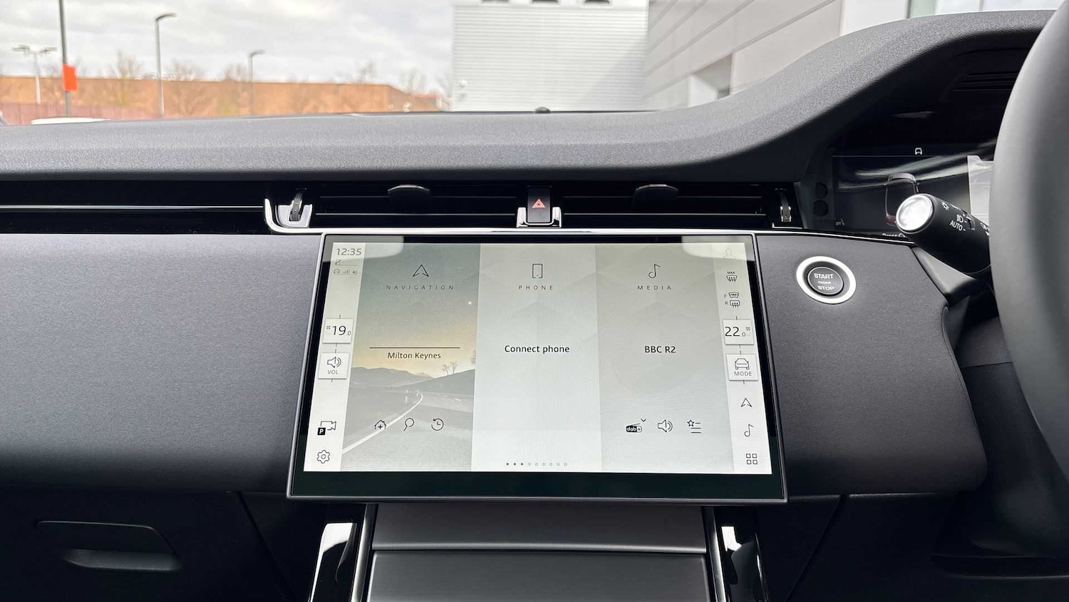 Used Land Rover Range Rover Evoque 2025 for sale - 76460289: Photo 14