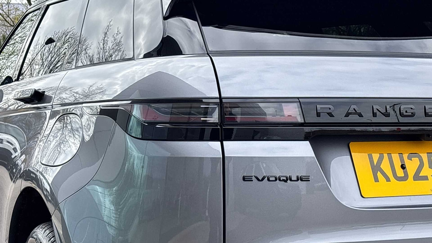 Used Land Rover Range Rover Evoque 2025 for sale - 76460289: Photo 19