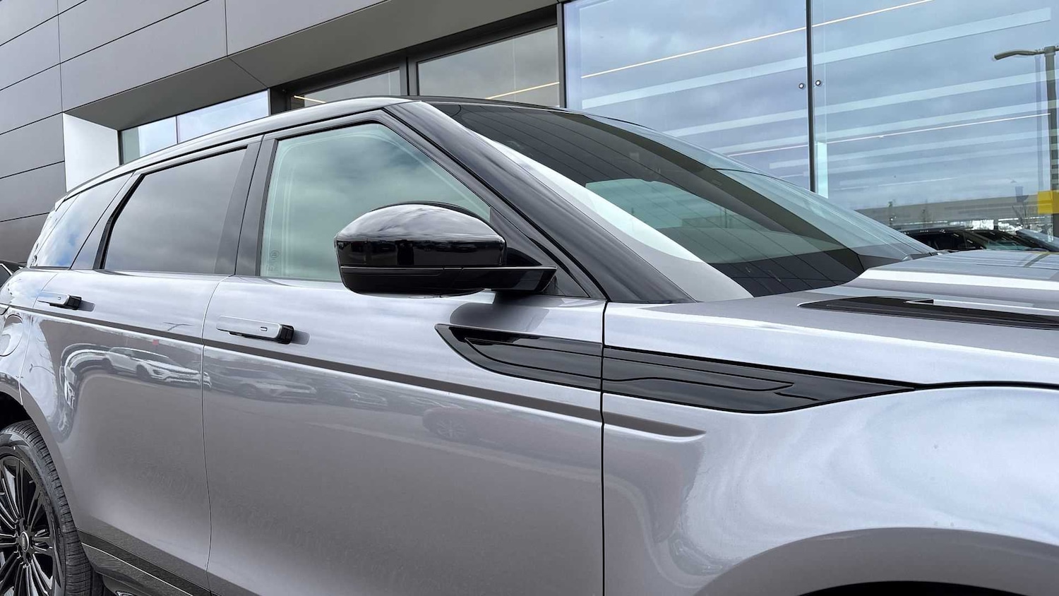 Used Land Rover Range Rover Evoque 2025 for sale - 76460289: Photo 22