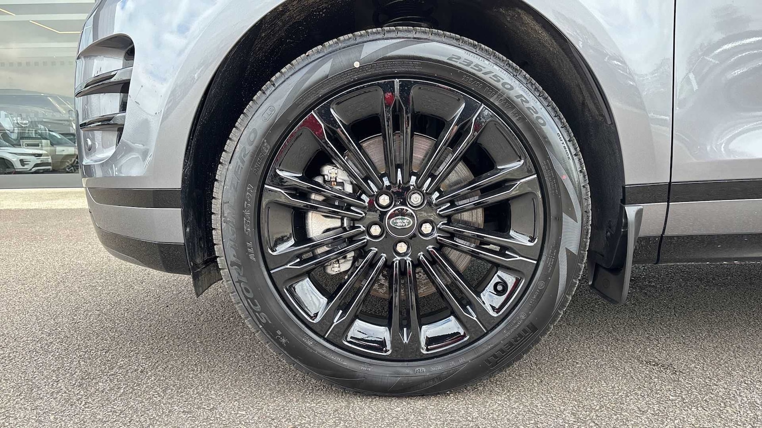 Used Land Rover Range Rover Evoque 2025 for sale - 76460289: Photo 26