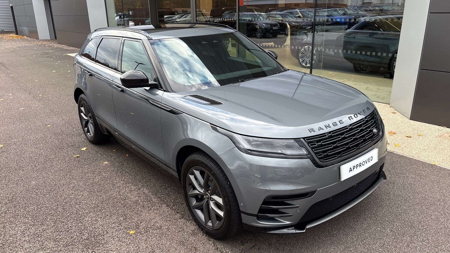 Used Land Rover Range Rover Velar 2025 for sale - 76459989: Photo 29