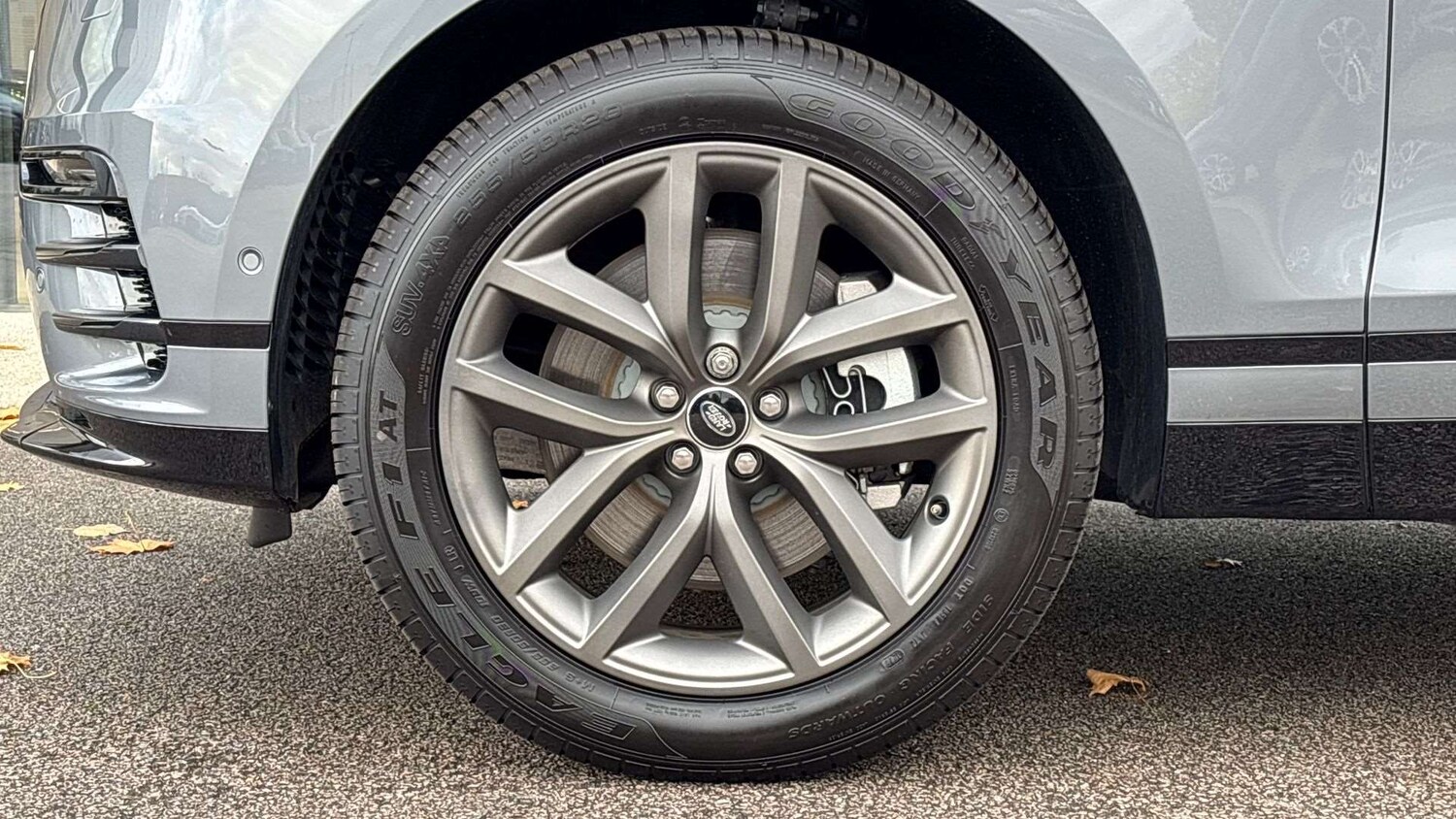 Used Land Rover Range Rover Velar 2025 for sale - 76459989: Photo 34