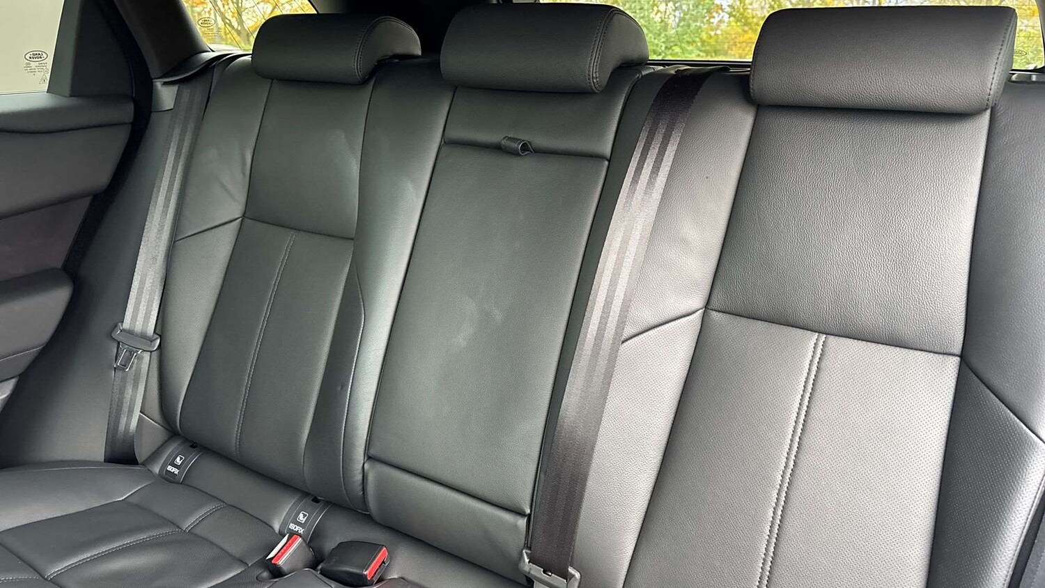 Used Land Rover Range Rover Velar 2025 for sale - 76459989: Photo 35