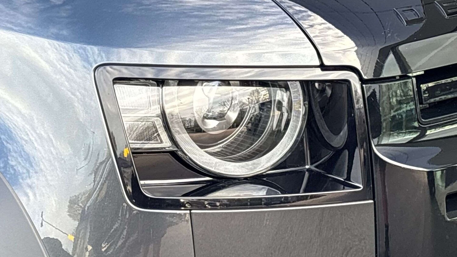 Used Land Rover Defender 2022 for sale - 76704967: Photo 17