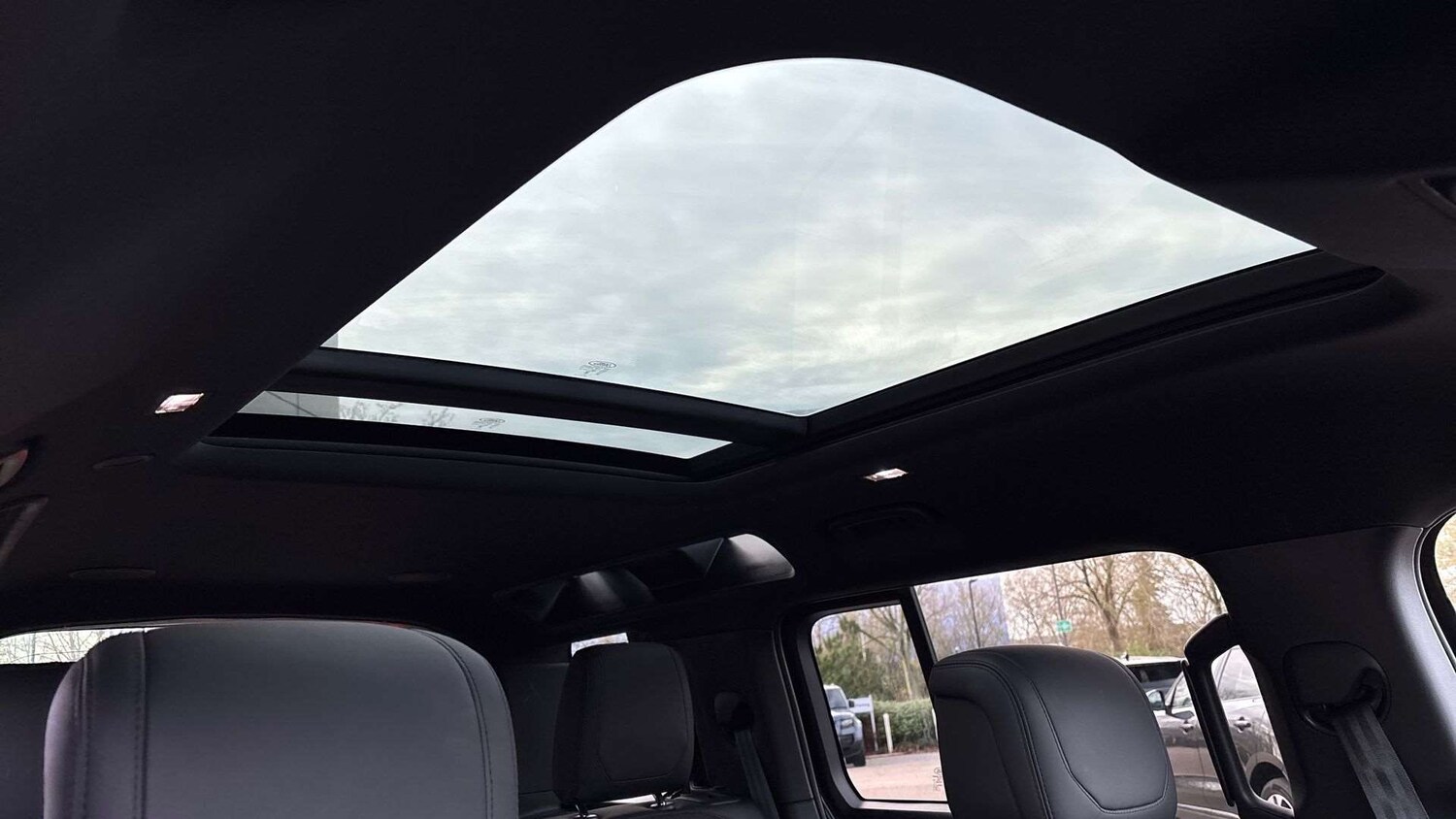 Used Land Rover Defender 2022 for sale - 76704967: Photo 21